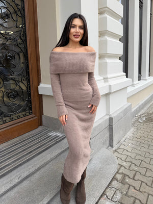NOVA CURVE NUDE – bodycon dress in beige
