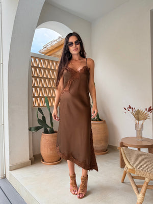 РОКЛЯ Dark Caramel Lace