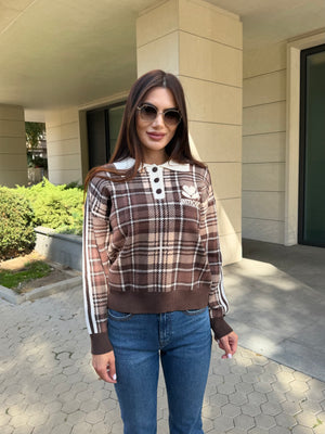 AMOUR CHECK POLO – checked sweater with polo collar