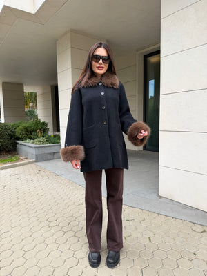 LUXE FUR LONG CARDIGAN – жилетка с пухкава яка