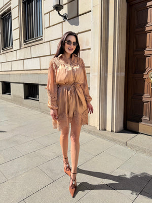 CHAMPAGNE LACE DRESS - Дантелена риза рокля
