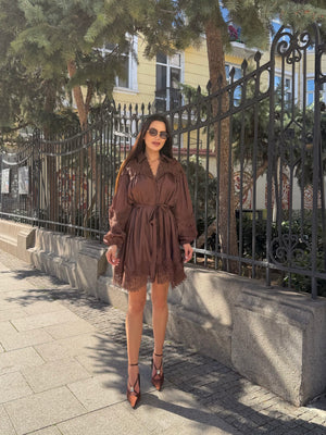 MOCHA LACE DRESS - Čipkasta obleka