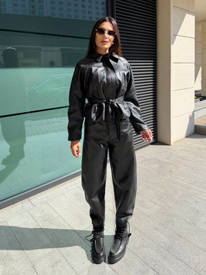 BLACK LEATHER JACKET – кожено яке с колан