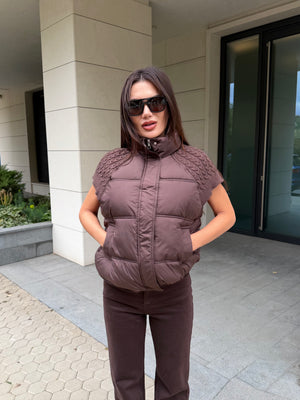 KNIT SLEEVE PUFFER – елек с плетени ръкави