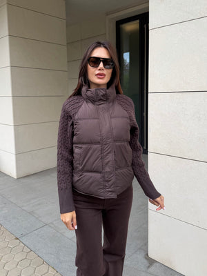 KNIT SLEEVE PUFFER JACKET – яке с плетени ръкави