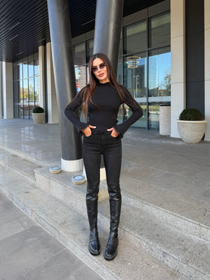 BLACK SLIM JEANS – черни слим дънки