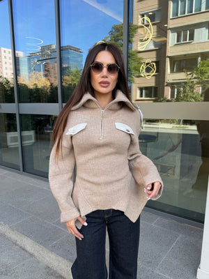 ZIP POCKET KNIT – zip-neck sweater with decorative pockets
